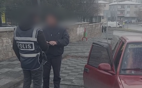 Kayseri'de 'Narko-Okul' Uygulaması: Öğrenci Güvenliği İçin 34 Kişi Sorgulandı