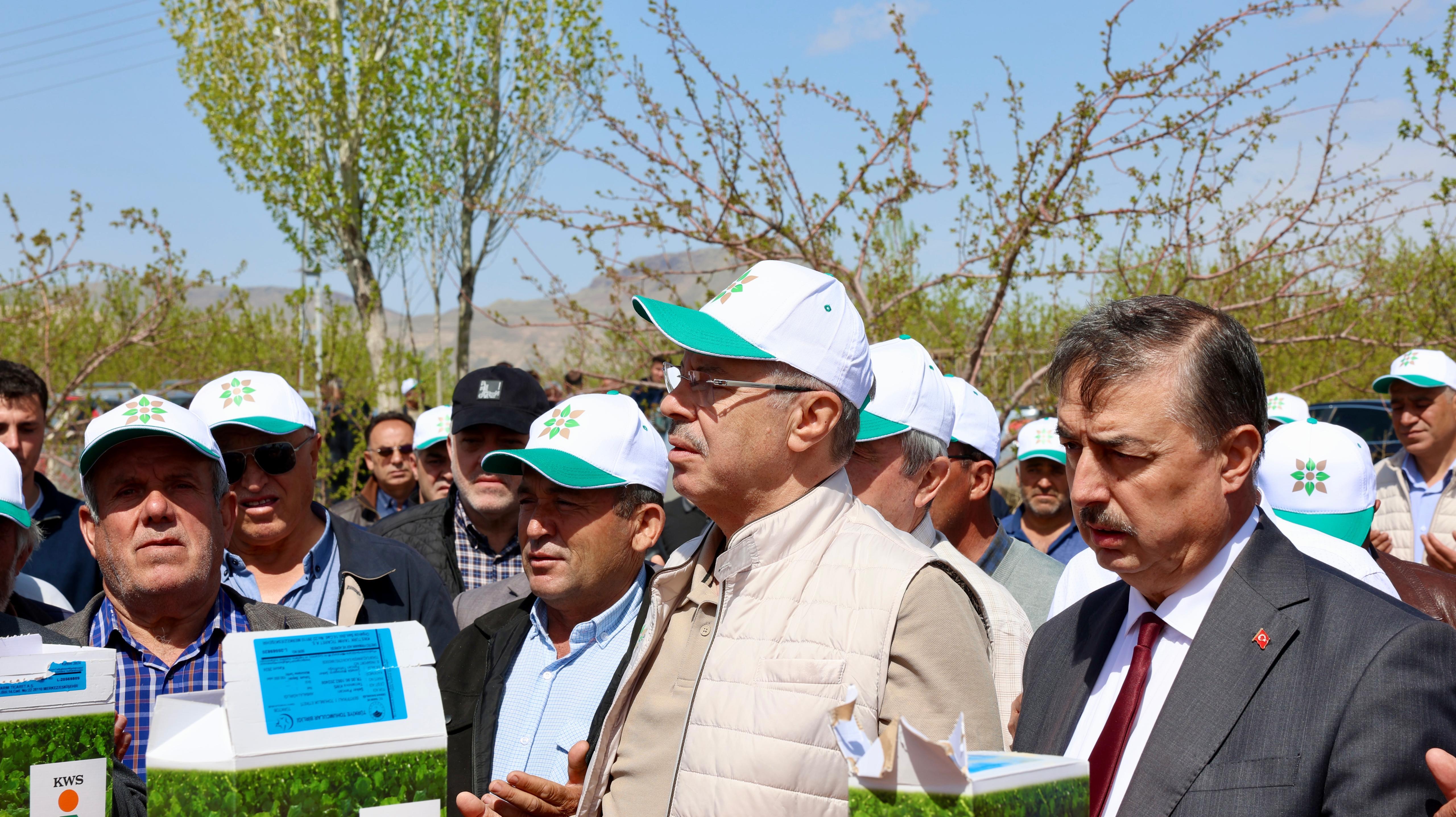 Kayseri Şeker 2025 yılı üretim sezonuna Yeşilhisar’da start verdi.
