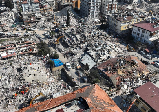 Türkiye, Asrın Felaketinden 2 Yıl Sonra: Kahramanmaraş Depremlerinin İzleri ve Yeniden İnşa Çalışmaları