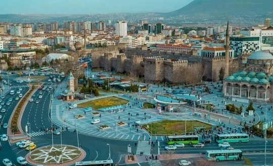 Kayseri'de Nüfus Artışı: Merkez İlçelerde Artış, Uzak İlçelerde Düşüş!